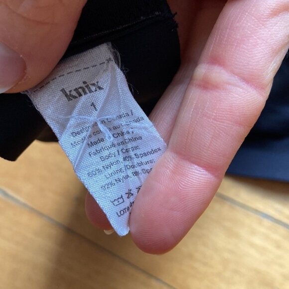 Knix Black V Neck Not Padded Wide Straps Wireless Bras - Picture 7 of 8